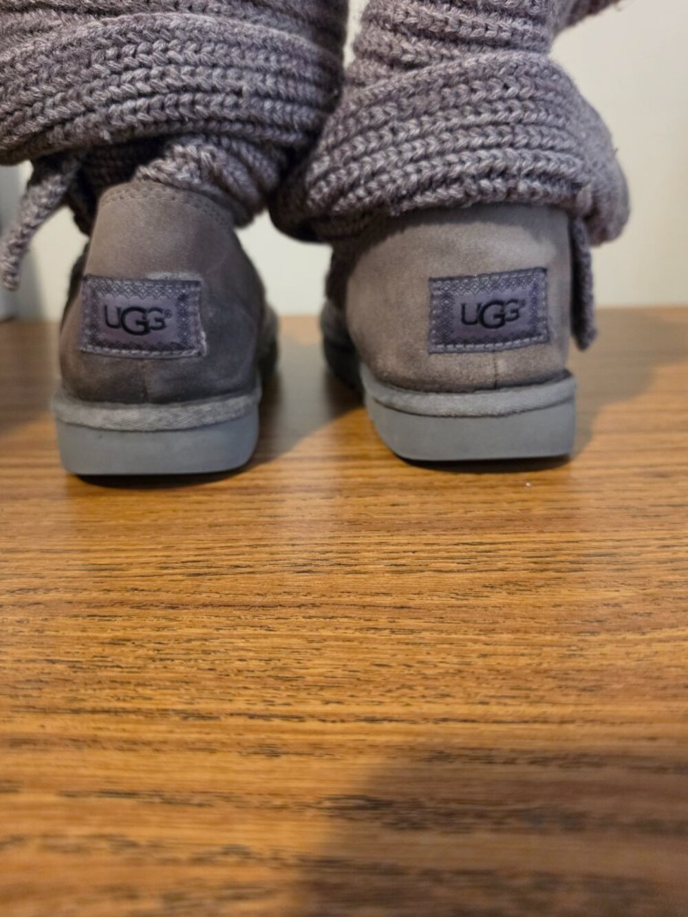 UGG Australia Classic Cardy Knit Boots Grey Suede 3-Button Womens Size 10 101655 - Picture 5 of 11